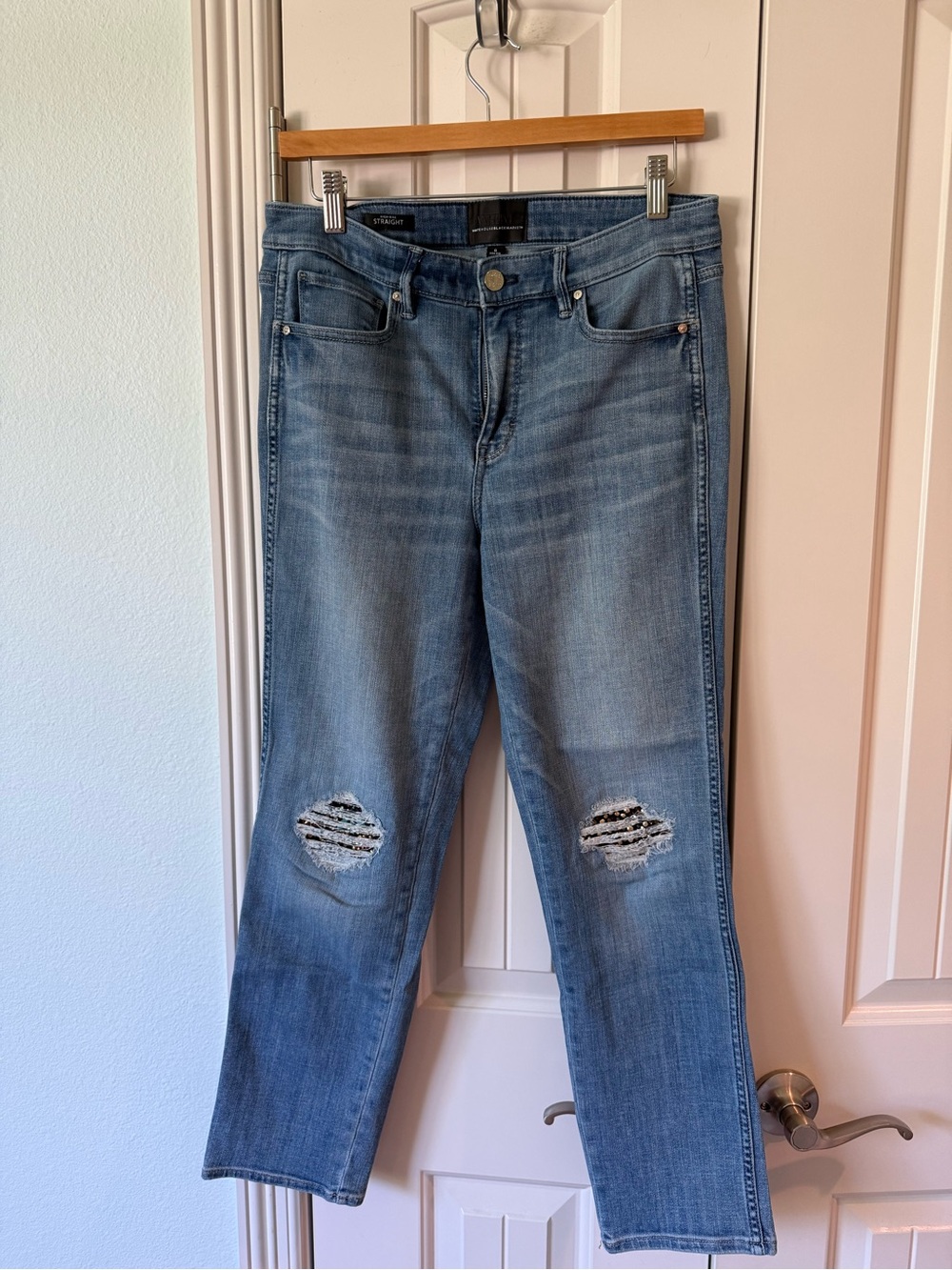 White House Black Market Medium Blue Distressed Cropped Jeans